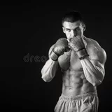 Antrenor fitness-box-kickboxing